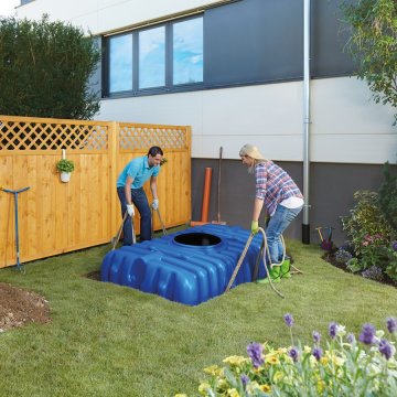 DEŠŤOVÁ VODA NENÍ ODPAD - JAK JI VYUŽÍT A UŠETŘIT TISÍCE KORUN